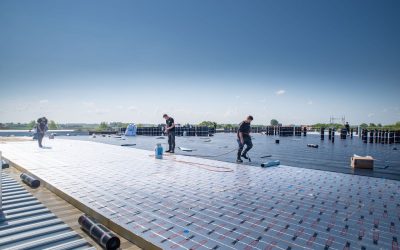 2.500 m² wit bitumineus dak met PIR-isolatie – Schoondijke